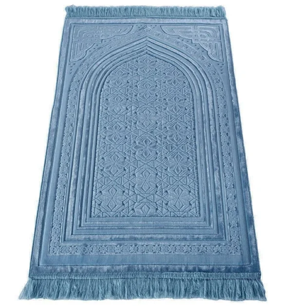 17 Velvet Rug Najma Steel Blue