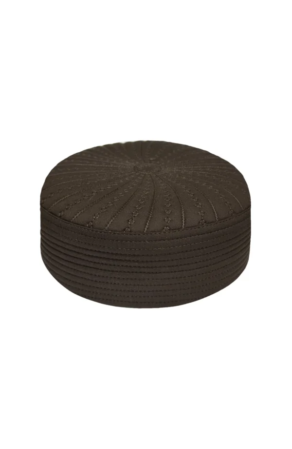 CHOCOLATE-BROWN BLENDED CAP