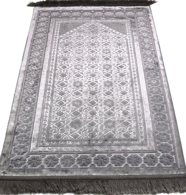 Luxury Velvet Islamic Prayer Rug