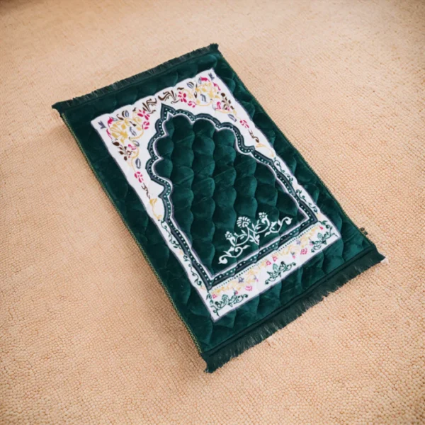 25 Mughal Prayer Mat-Jinan