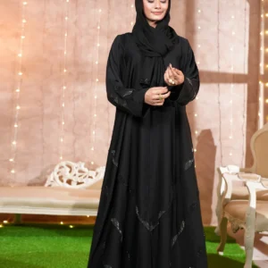 Raya Black
